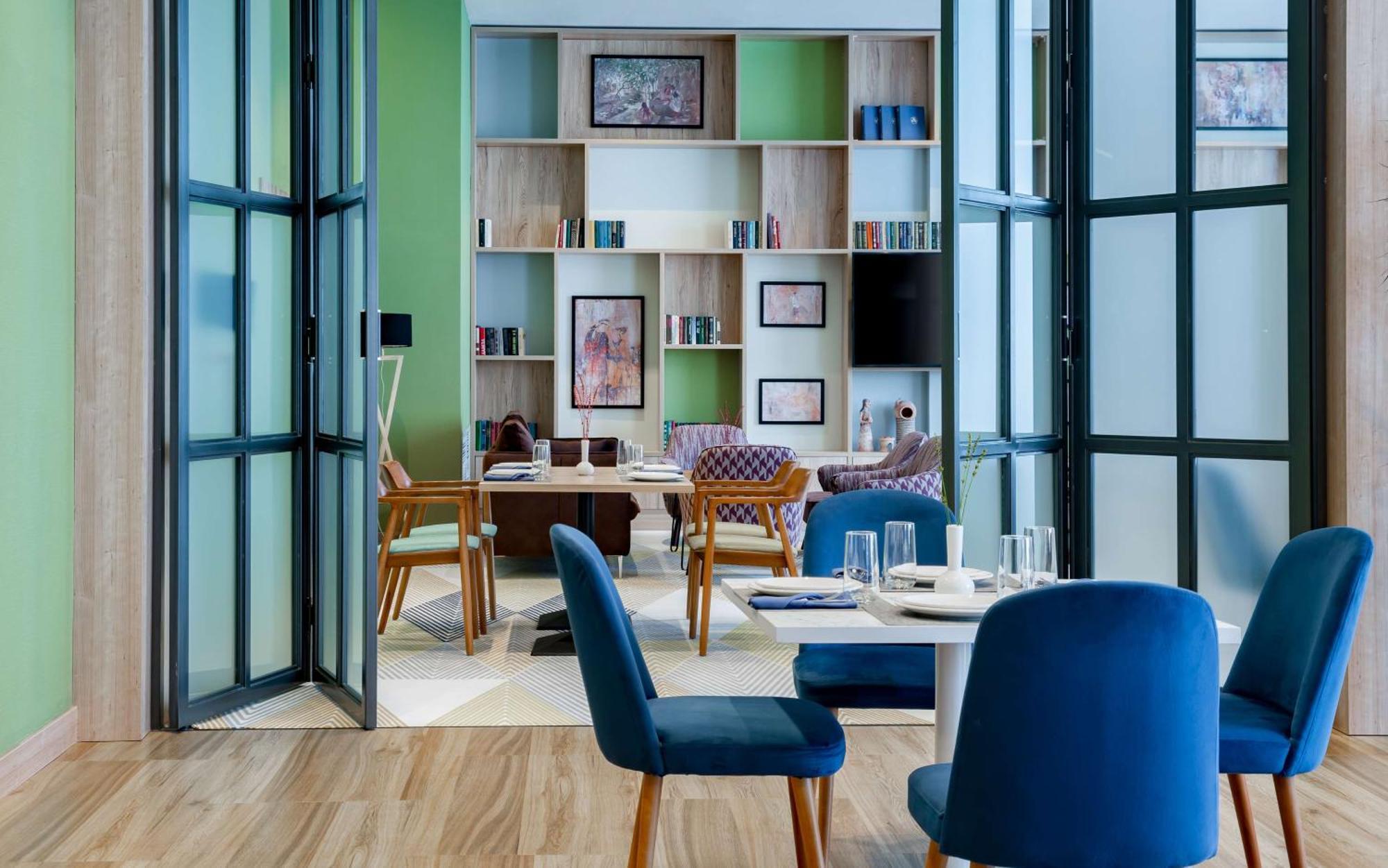Hilton Garden Inn Самарканд Экстерьер фото