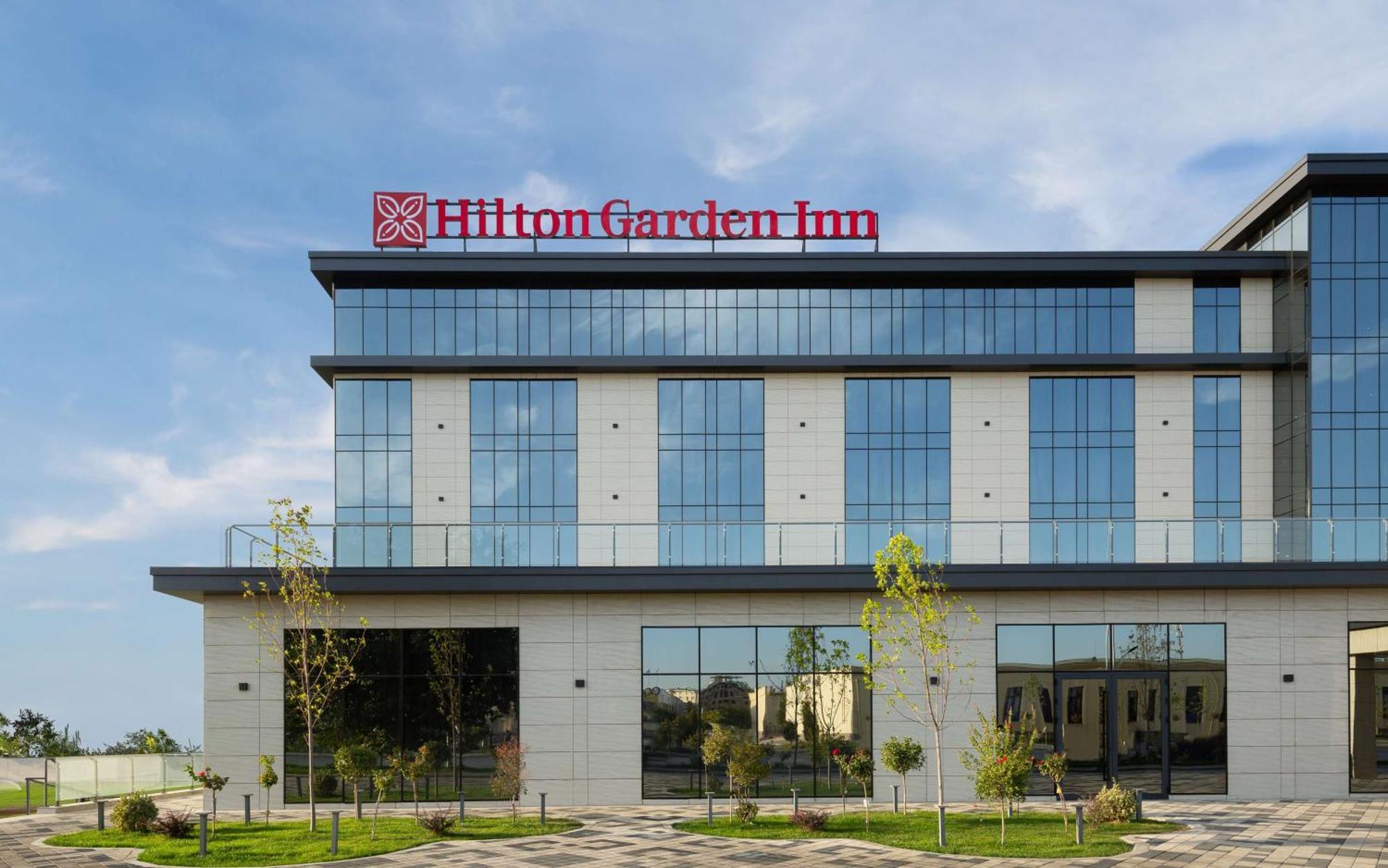 Hilton Garden Inn Самарканд Экстерьер фото