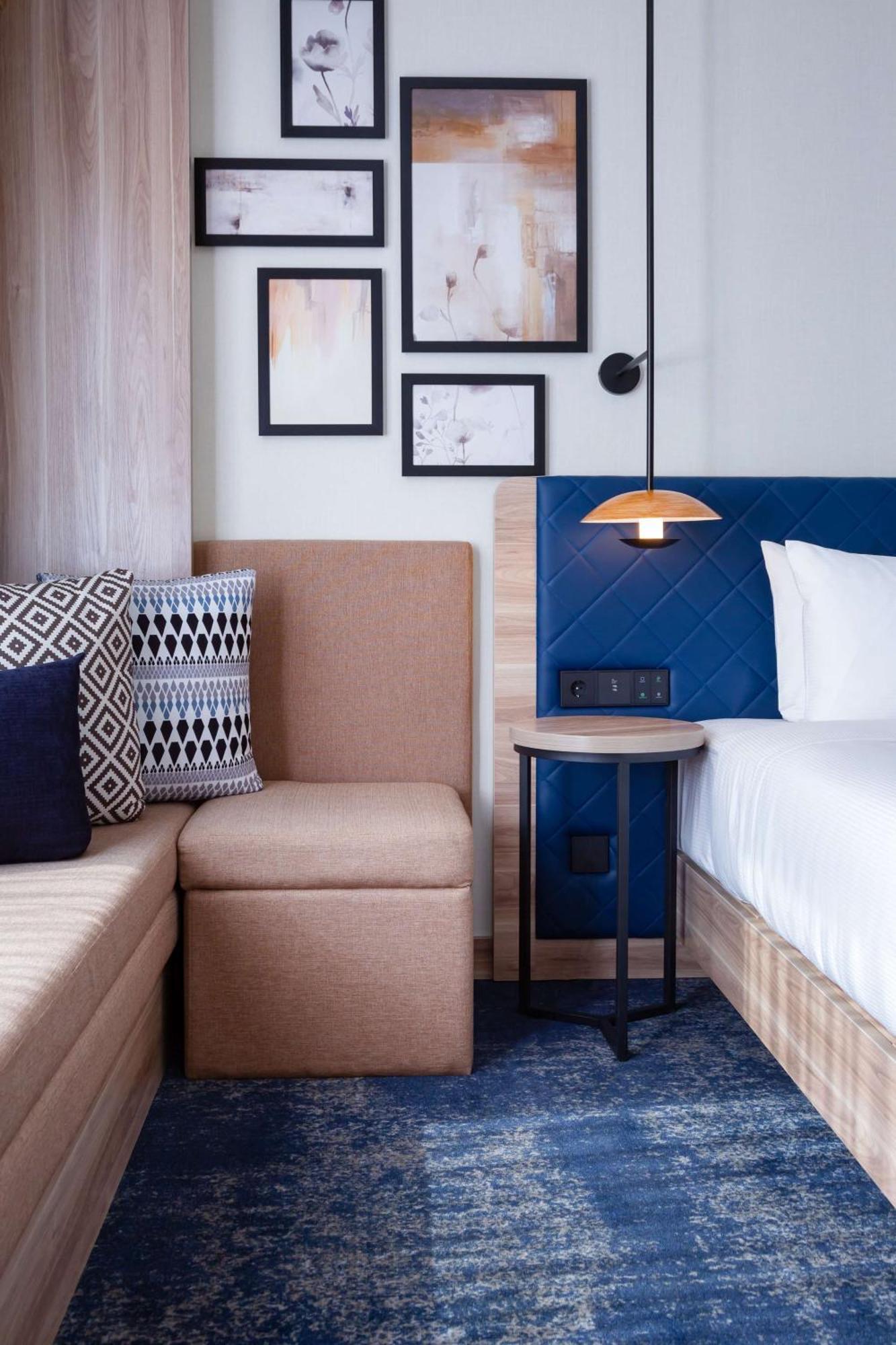 Hilton Garden Inn Самарканд Экстерьер фото