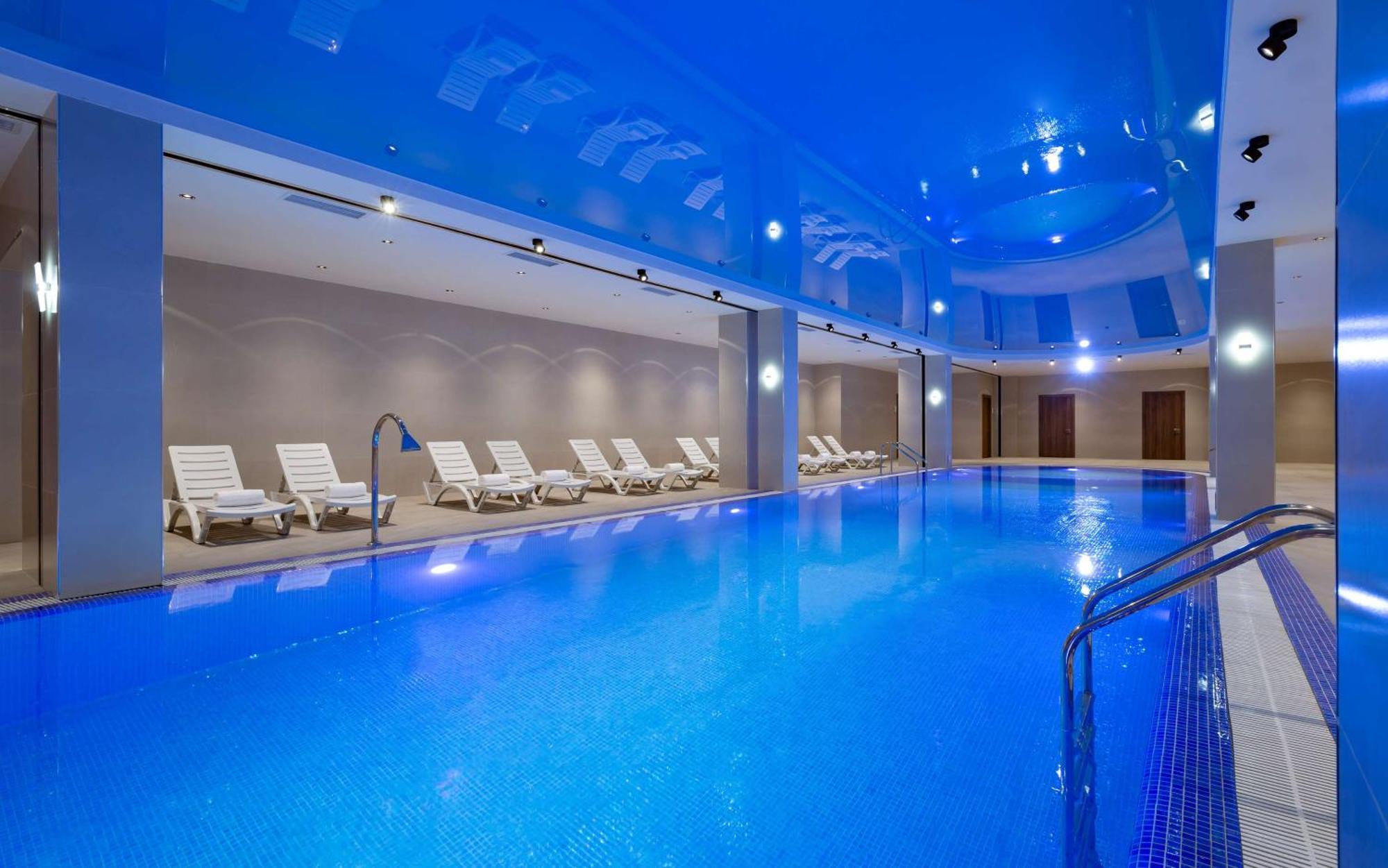 Hilton Garden Inn Самарканд Экстерьер фото
